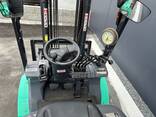 Mitsubishi 3000kg LPG forklift with 5000mm mast, sideshift, fork positioner and weight gau - photo 3